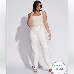 Abercrombie High Rise 90s Relaxed Jean in Cream Size 26L